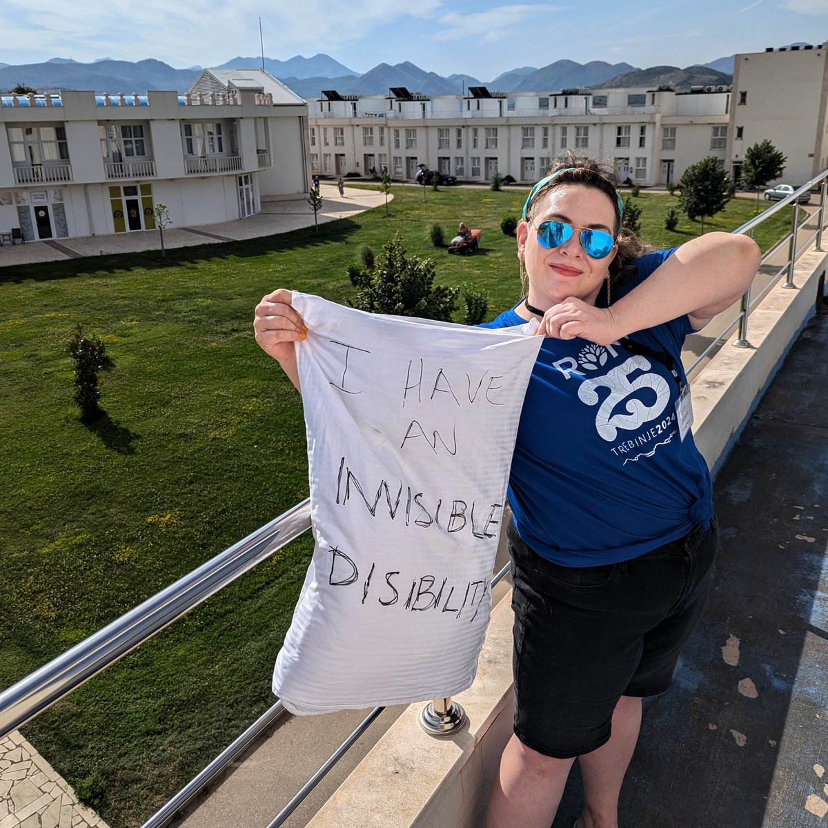 Kirsten Schlewitz is a recent graduate from Luther Seminary's M.A. program in Justice and Reconciliation. She lives in Montenegro, works as a peacebuilder, and has written a book about soccer.
Meet Kirsten: loom.ly/8Nj5Ygg