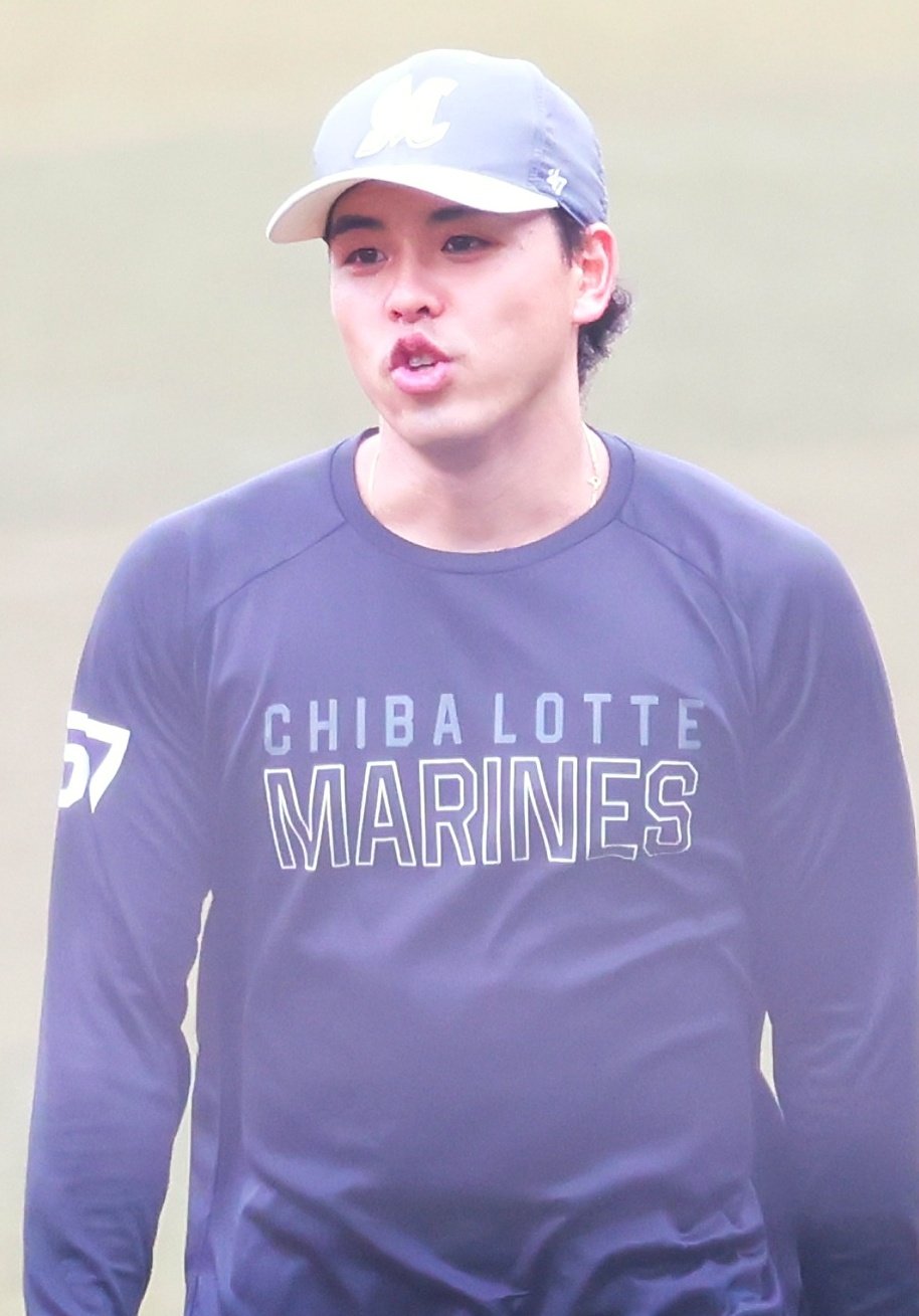 小川龍成選手 実使用ヘルメット 小川龍成選手 実使用ヘルメット