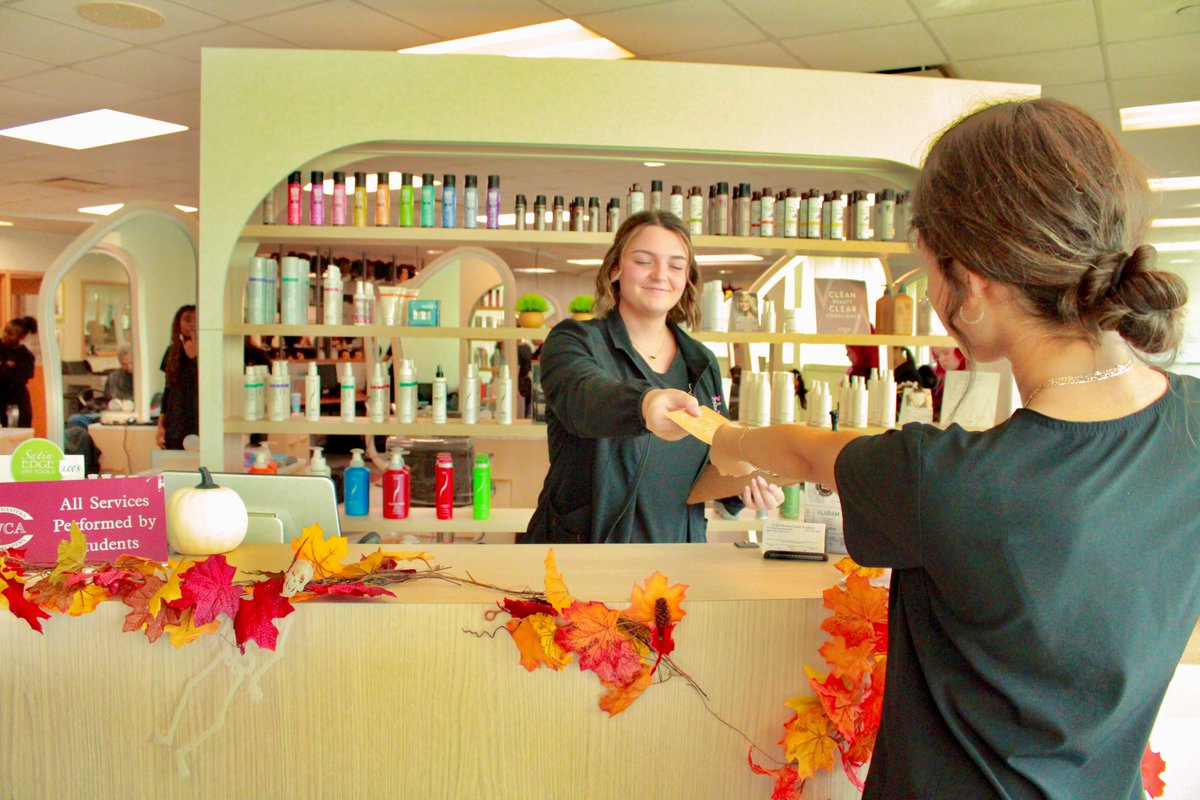 SWCA_Careers's tweet image. The Cutting Edge Salon is now open! Call to make your appointment today.

To make an appointment call ( 614) 801-3450

Current hours of operations
-Tuesday 12:30p.m - 3:00p.m
-Wednesday 12:30p.m - 2:00p.m
-Thursday: 12:30p.m - 3:00p.m

#Cosmetology #Hair #Beauty #CuttingEdgeSalon