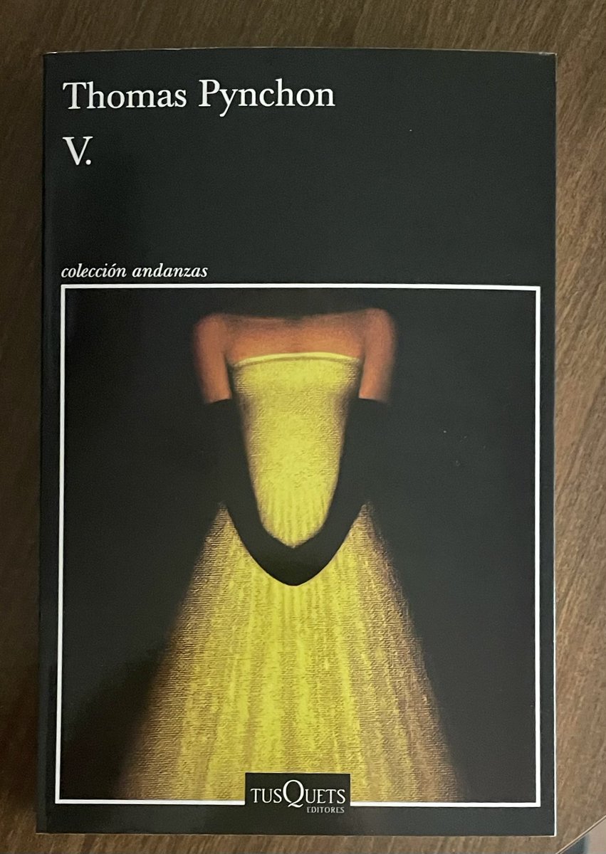 alvaro_70AG's tweet image. No le van a dar el Nobel pero va a ser mi próxima lectura. Como el maestro Pynchon no escribe nadie y en nadie se ha inspirado para forjar su propio estilo literario.