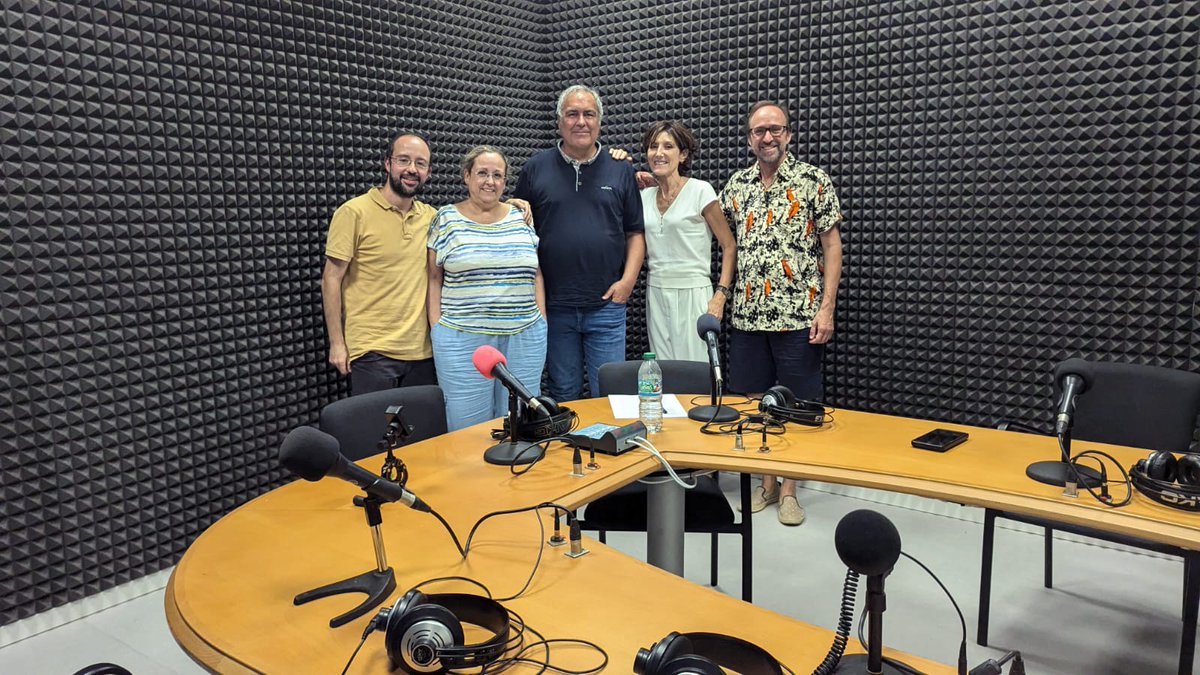 ¡¡Volvemos después del verano con las pilas cargadas con nuestro podcast!! y que mejor manera de volver que hablar con mi amigo <a href="/BlasIgnacio/">Nacho de Blas</a> sobre #zoonosis y #OneHealth en el mismo estudio de grabación. Un capítulo muy interesante.
Link: open.spotify.com/episode/65fGR9…