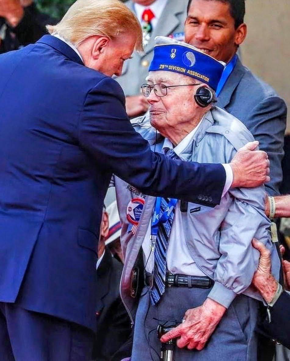 JFKPascalNajad's tweet image. EYES UP TO THE SKY 
WE HAVE REACHED THE TIMES OF GOD 💙

17=Q=QUANTUM 
6= F=FINANCES 
24=X=CHANGES

17+6+24=47 💙

WE  SEE  IT 👽

THE TRUTH WILL CHANGE THE WORLD FOREVER, GOD BLESS YOU ALL PATRIOT&apos;S

_🇺🇸❤️