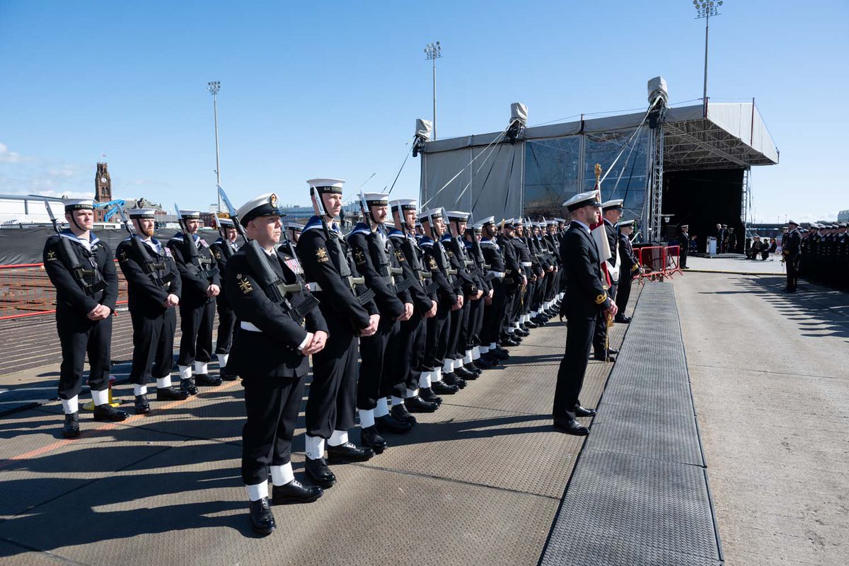 RoyalNavy's tweet image. By Royal approval...

HM The King saw Britain's newest hunter-killer submarine HMS Agamemnon commissioned at @BAES_Maritime in #Barrow. @RoyalFamily

The first steel was also cut for ballistic missile boat HMS King George VI.

🔗royalnavy.mod.uk/news/2025/sept…