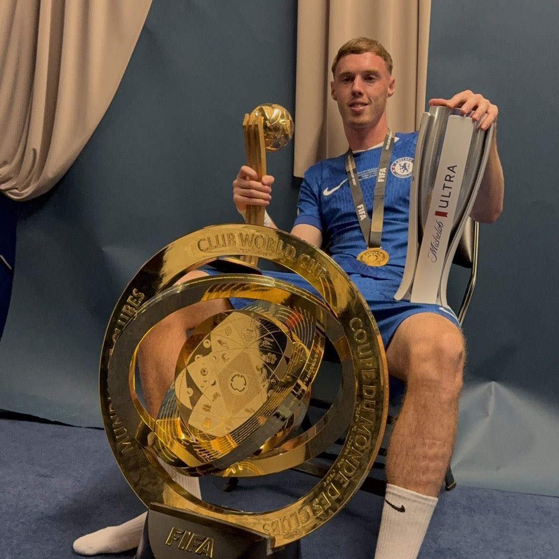 Hiss cosmos🎱🦅 tweet media