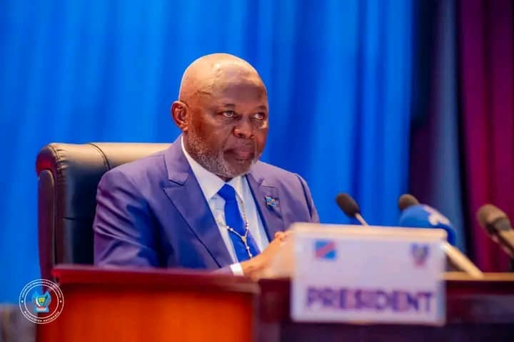 Une Nouvelle page merveilleuse s'ouvre devant vous Président et un avenir Radieux, L'UNC est une machine politique. Le Triomphe est en route. Soutien indéfectible au Président Vital KAMERHE, le Pacificateur jusqu'au bout. Je t'aime!