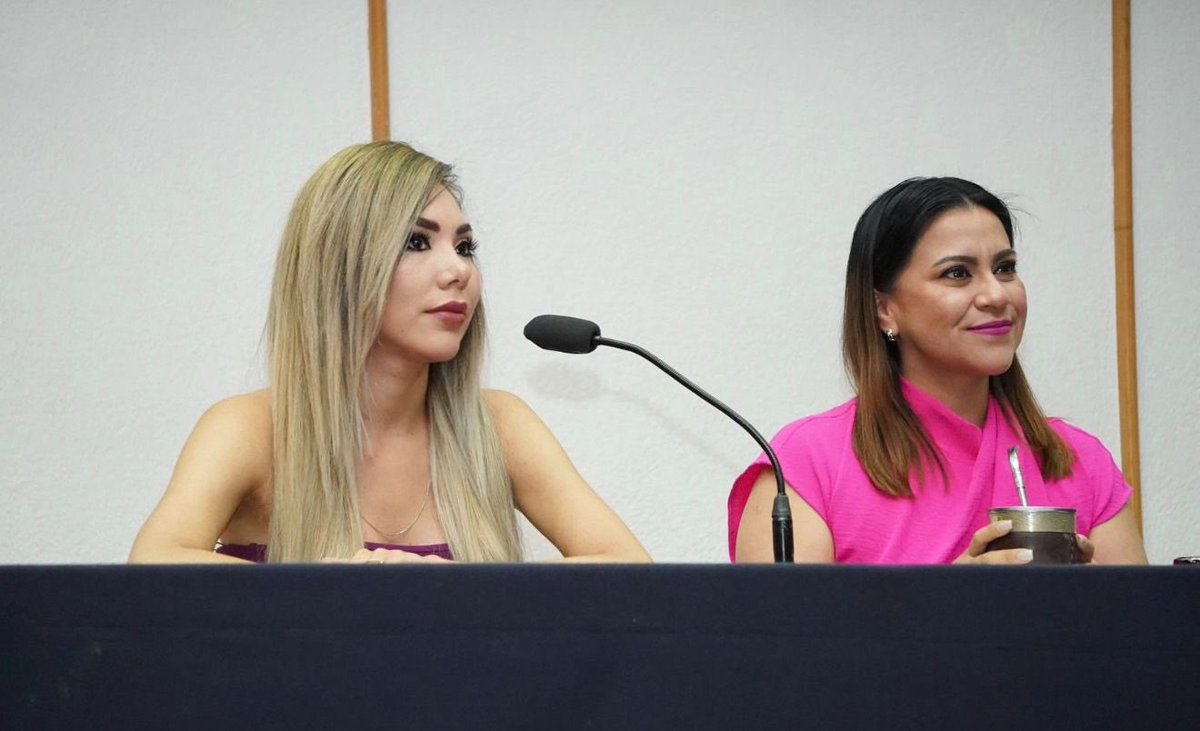 💜 Arrancamos la Semana de la Transparencia en <a href="/BUAPoficial/">BUAP</a> con una ponencia que abre diálogo sobre una de las violencias que más vulnera a niñas y mujeres: la violencia digital.

<a href="/OlimpiaCMujer/">Olimpia</a> nos recordó que la transparencia no sólo es acceso a la información, también es