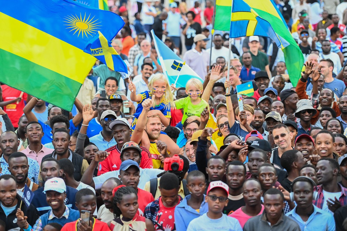 UCI_cycling's tweet image. From pain faces to celebration faces 🥵
No hiding in the Under-23 Individual Time Trial as riders give it their all, before celebrating their efforts with family and fans at the finish! 💯
#Kigali2025