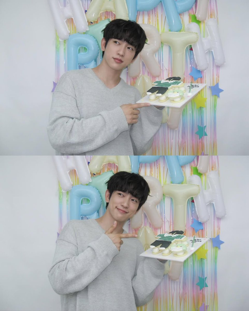 Jinyoung. tweet media