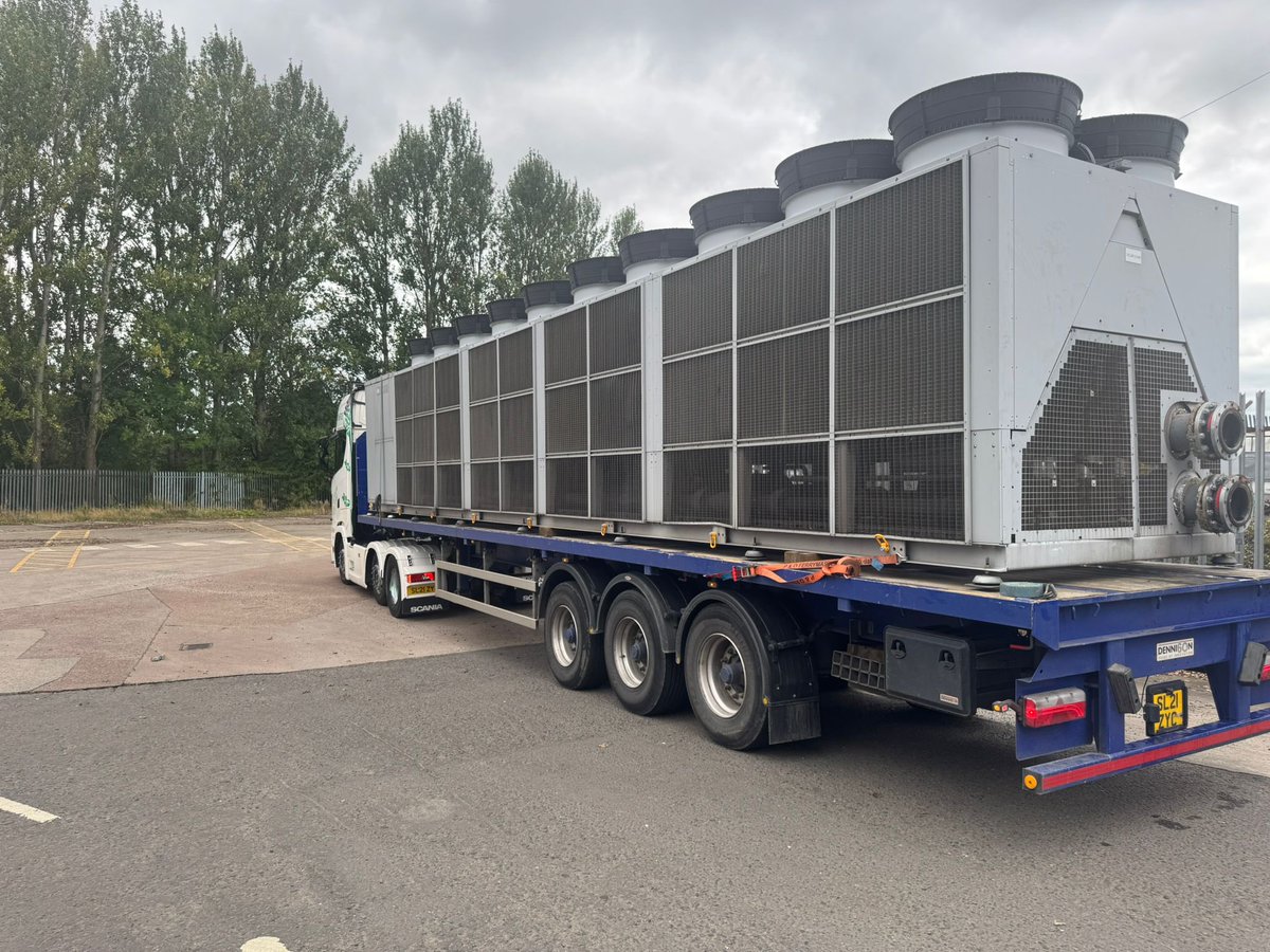 Olivier Mis (@oliviermis) on Twitter photo Nouveaux jouets pour alimenter nos upgrades de puissance reçus il y a quelques semaines : 4 groupes froids Stulz avec option freecooling de 1.3MWf… de vraies merveilles ! +5MWf pour notre site Vélizy PAR4 <a href="/g_marsot/">Gautier ⚡️ MARSOT</a> Nouveaux jouets pour alimenter nos upgrades de puissance reçus il y a quelques semaines : 4 groupes froids Stulz avec option freecooling de 1.3MWf… de vraies merveilles ! +5MWf pour notre site Vélizy PAR4 <a href="/g_marsot/">Gautier ⚡️ MARSOT</a>