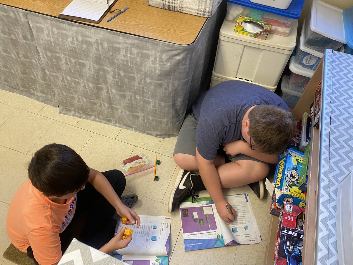 Mrs. Baker tweet media