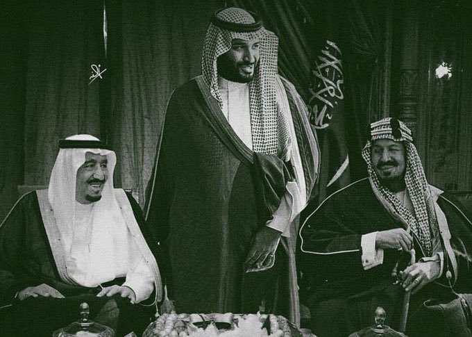 nonh899's tweet photo. من عامنا الاول الى الخامس وتسعين
 توقف لنا الأمجاد صبح وعشيه⚔️🇸🇦
#اليوم_الوطني_السعودي_95 https://t.co/hfivjFuyXi