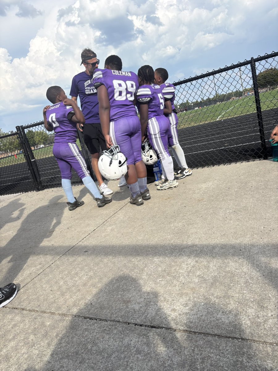 BD Cadet Football and Cheer tweet media