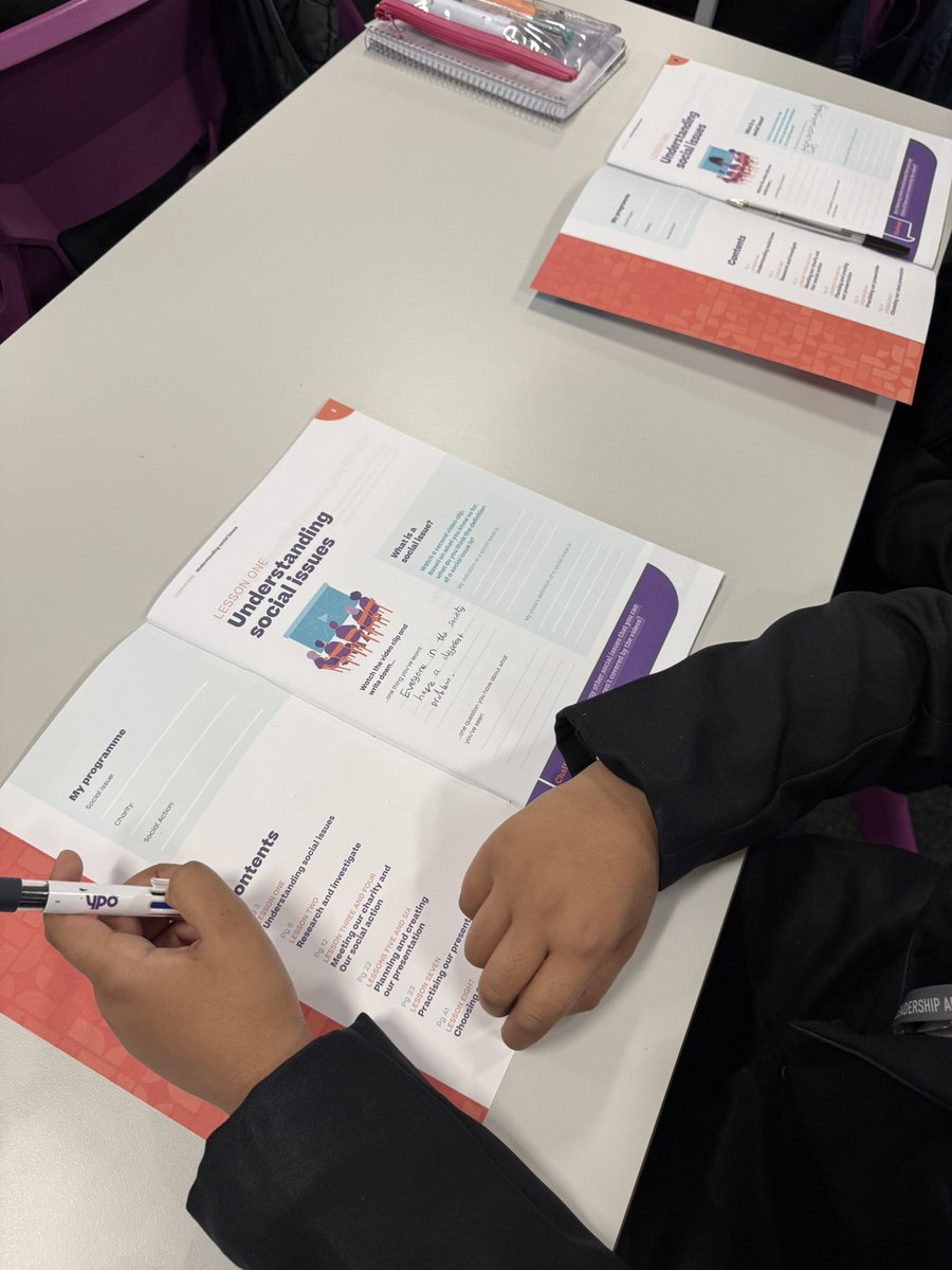 SmallHeathLA's tweet image. Our Year 8s have made a head start with the @FirstGiveUK programme, exploring social issues and discussing responsibility. Great to see students engaging thoughtfully and beginning their journey to make a positive impact in the community.