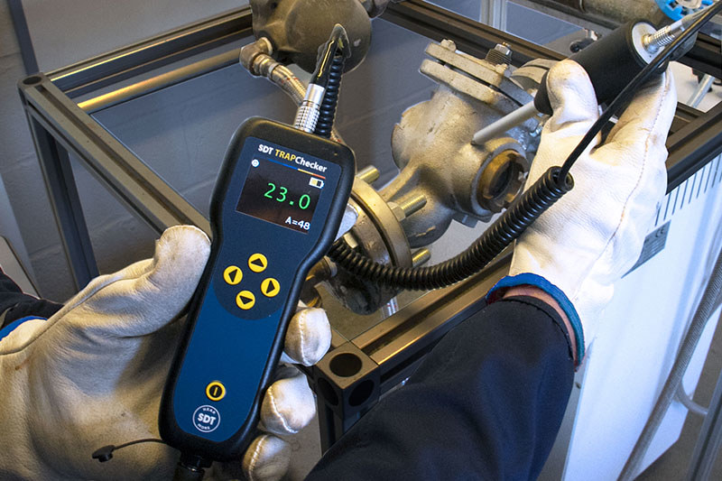 SDTUltrasound's tweet image. Meet the ULTRAChecker: fast, reliable #FaultDetection!
• Quick air & gas leak detection
• Safe electrical inspections
• No shutdown needed
• Accurate ultrasound readings
Empower your maintenance team with the ULTRAChecker. #Maintenance #Reliability #ConditionMonitoring