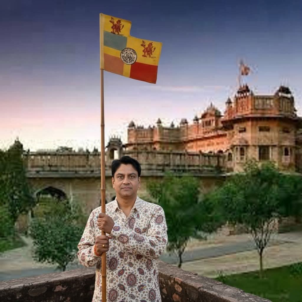 पंचायत करने वाले रह गए;काम पूरा कर दिया मनुदेव ने-जरूरी नही भीड़ में दिखने वाला अंजाम दे-जो चुप है वह काम को अंजाम दे सकता है ।
#महाराजा_सूरजमल_अमर_रहे
#भरतपुर 
#जय_वीर_तेजाजी