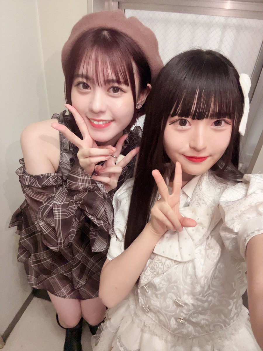 Ryouka_CHEReB's tweet photo. 小学4年生の頃から憧れの阿部菜々実さんとお写真撮っていただきました🥲💖

本当に優しくて、りょうかはラストアイドルさんがきっかけでアイドルを目指し始めたので、お会いできて嬉しかったです⸝⸝o̴̶̷̥᷅ ̫ o̴̶̷̥᷅⸝⸝

#川口涼風  #CHEReB  #阿部菜々実 さん #ラストアイドル  #LlliEN https://t.co/99p61QP4DD