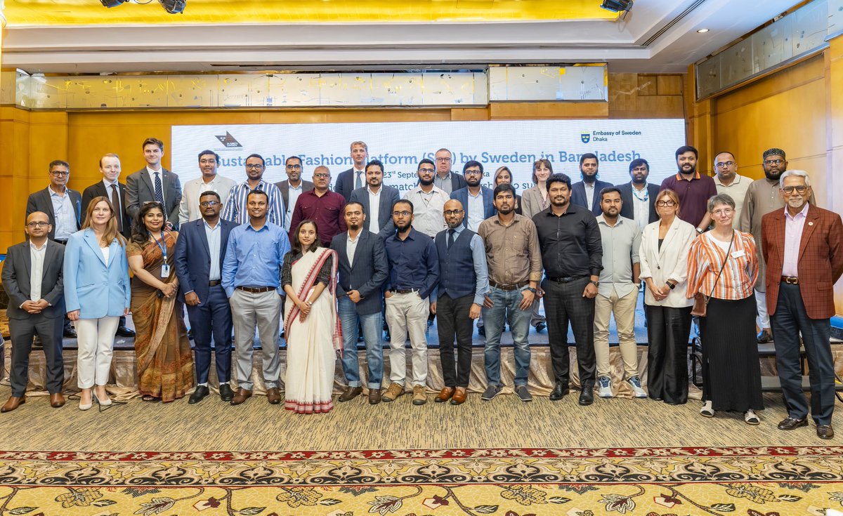 SwedenAmbBD's tweet image. The 5️⃣th #SustainableFashionPlatform Matchmaking by Sweden 🇸🇪in Bangladesh goes on. 🇧🇩
1️⃣1️⃣ Nordic companies are sharing climate-smart green tech with #RMG stakeholders.👖
Scaling up 🇸🇪🤝🇧🇩 cooperation for a #GreenTransition!🌱
#TeamSweden