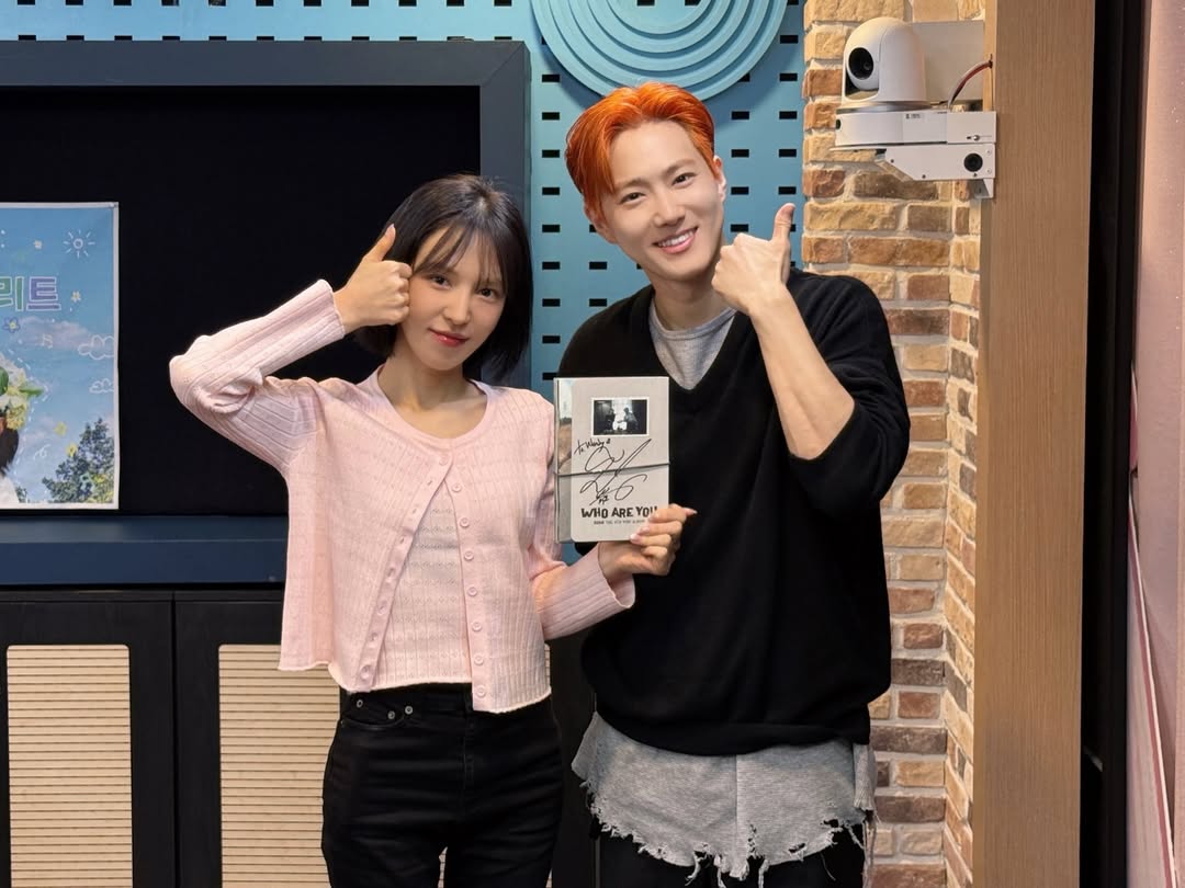 SUHOLOOK's tweet photo. 250922 | SUHO on SBS WENDY's Youngstreet Radio Show ♡

#SUHO_WhoAreYou
#WhoAreYou #SUHO #수호 https://t.co/tz3IaIeMfc
