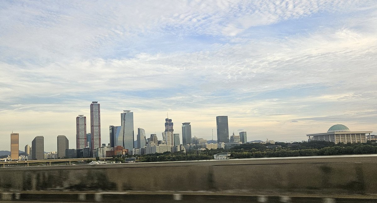 Valerio Rocco Lozano tweet media