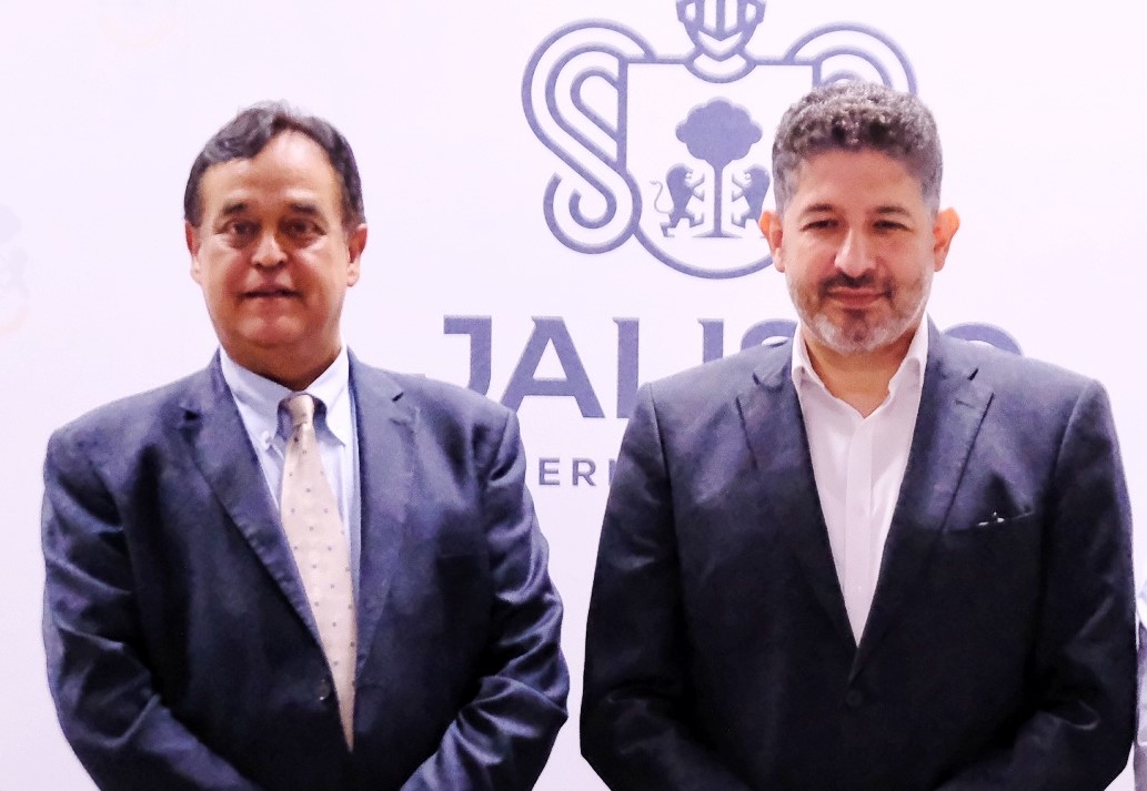 CONTRALORÍA YA AUDITA A SALVADOR COSÍO EN EL IDEFT 
marcatextos.com/contraloria-ya…

El análisis de <a href="/jcentresemana/">Julio César Hernández</a>