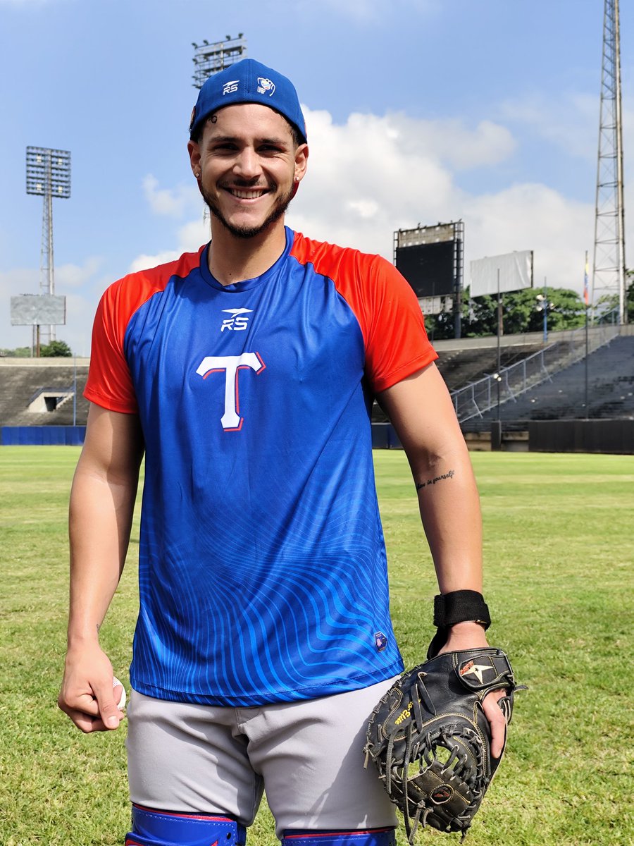 Tiburones de La Guaira tweet media