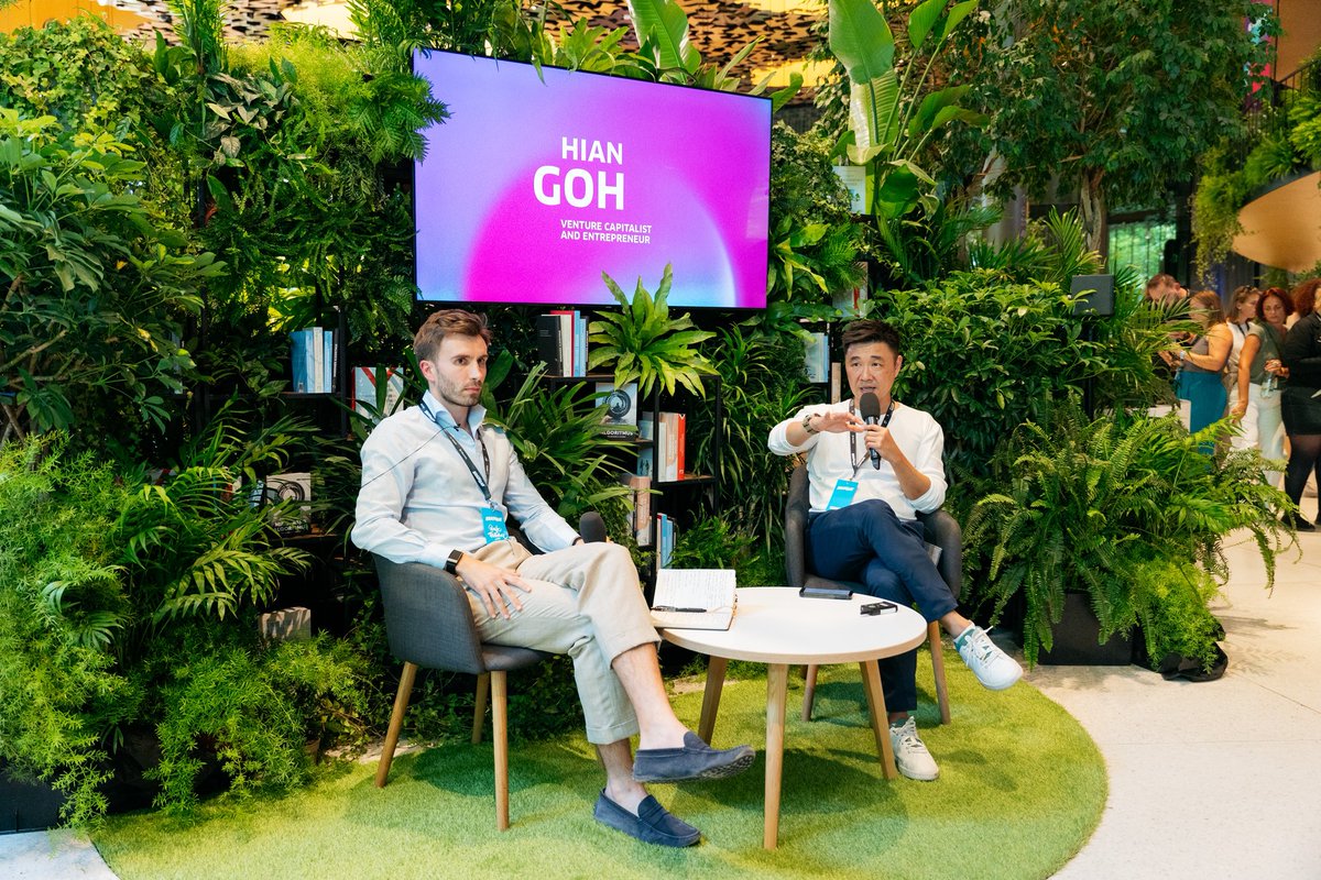 fletcher_rt's tweet photo. Super week in Budapest at the fantastic @brainbarcom festival. Chatted with Openspace co-founder @hiangoh on the Singapore model. What can Hungary and Europe learn from it? https://t.co/W2x8lxHsd6