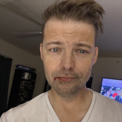 Captain Smirk tweet media