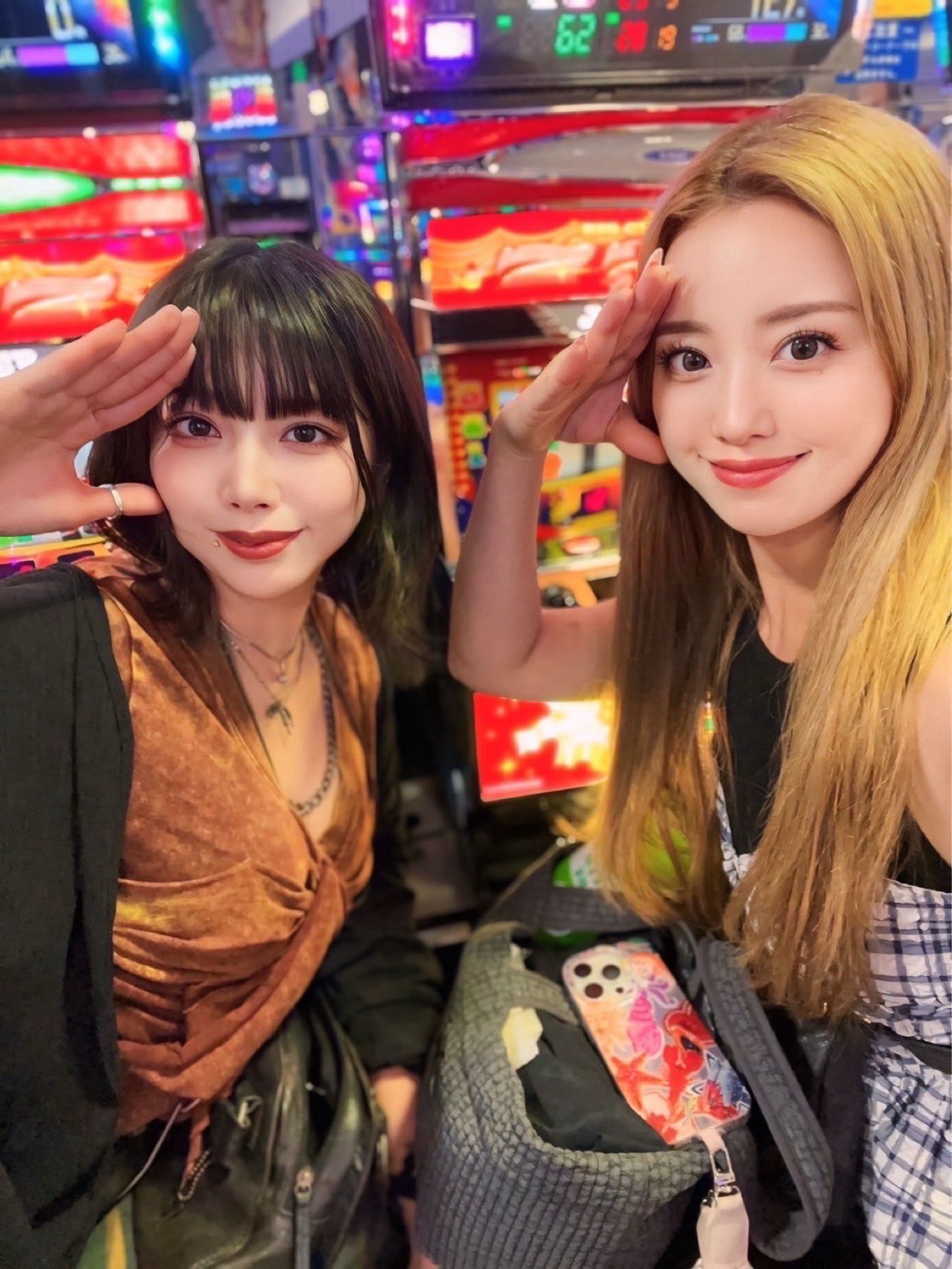 ニコちゃん にこちゃん🐰🎀 (@25surochan) / X