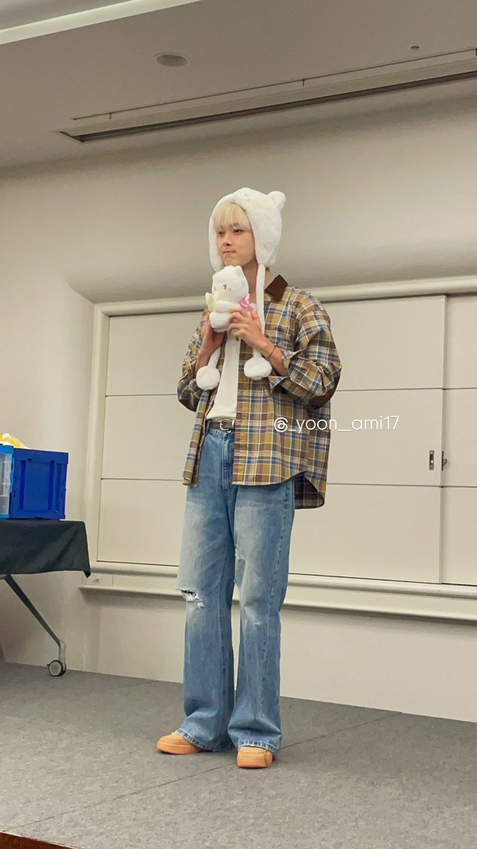 _yoon__ami17's tweet photo. 250922 VIVID SOUND 요코하마 대면 팬싸 第一部

#YOONSANHA #ユンサナ #윤산하 #ASTRO https://t.co/FHeXlehJC4