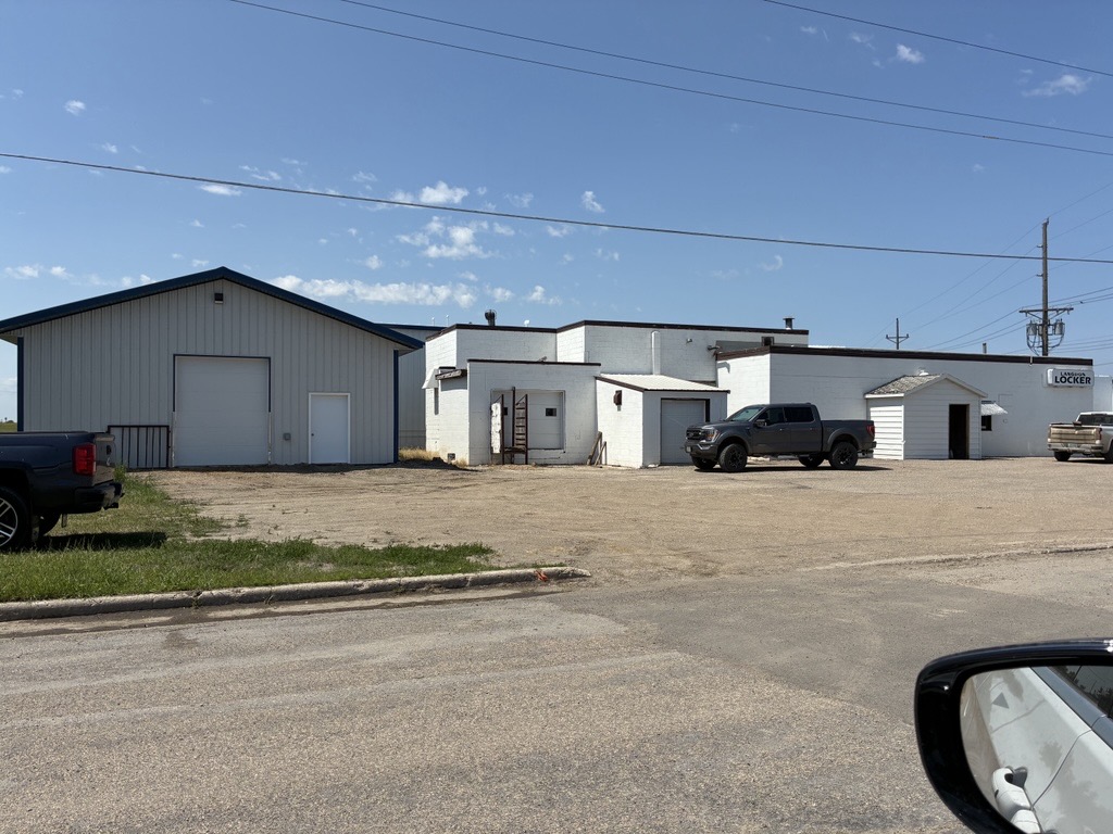 “Langdon Lockers added value thanks to their partnership with <a href="/usdard/">Rural Development</a>. They are taking the next step to grow their business. This expansion will allow them to take local cattle and process them in-house to ground beef and steaks.”-Tom Campbell #RootedinND
