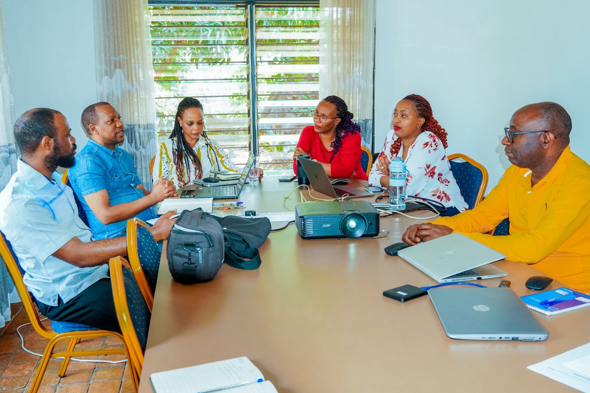 CeciRwanda's tweet image. The session highlighted two emission types: direct  &amp;amp; indirect, &amp;amp; dived into actionable indirect reductions tied to electricity and vehicle use. A key step toward greener operations! #ClimateAction #RwandaDevelopment