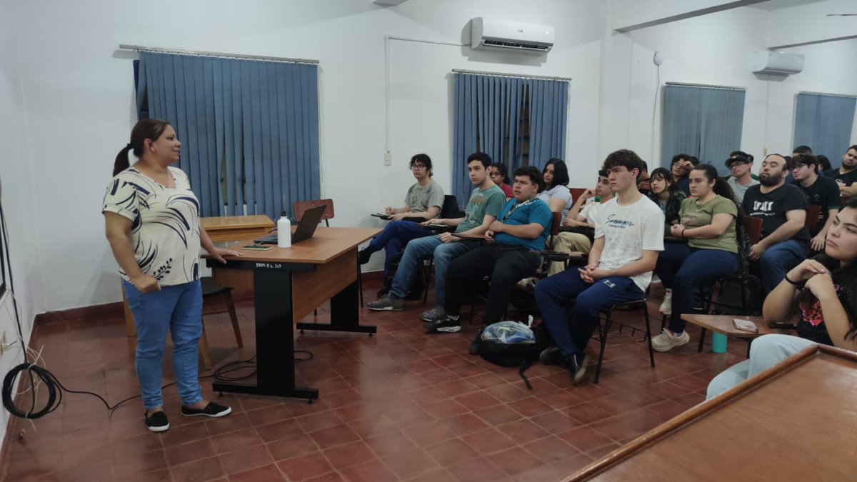 🧠 La FaCyT realizó jornadas sobre salud mental y éxito académico, con charlas sobre manejo de la ansiedad, métodos de estudio y servicios de apoyo universitario 💙📚

Mas información: facyt.uni.edu.py/15445