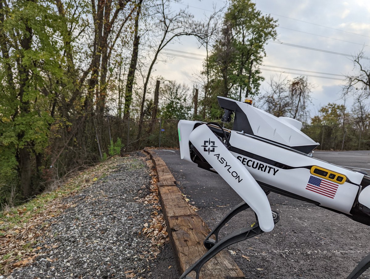 asylonrobotics's tweet image. 🍂First day of fall.🍂
There’s a crispness in the air… and suspicious motion on your perimeter.
Enjoy the first.
I’ll handle the second.
#DroneDog #PerimeterSecurity