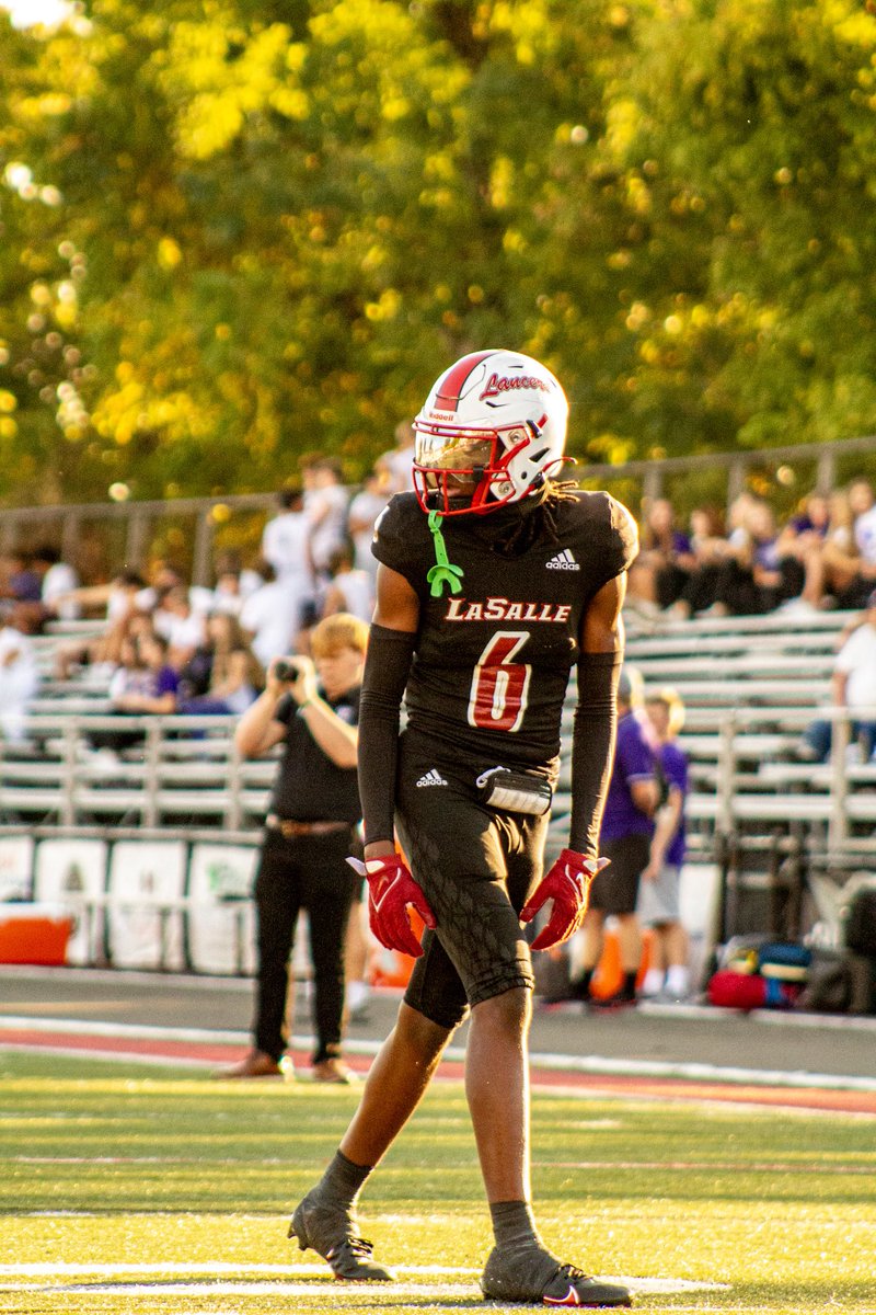 Taron Lester⭐️📚 tweet media