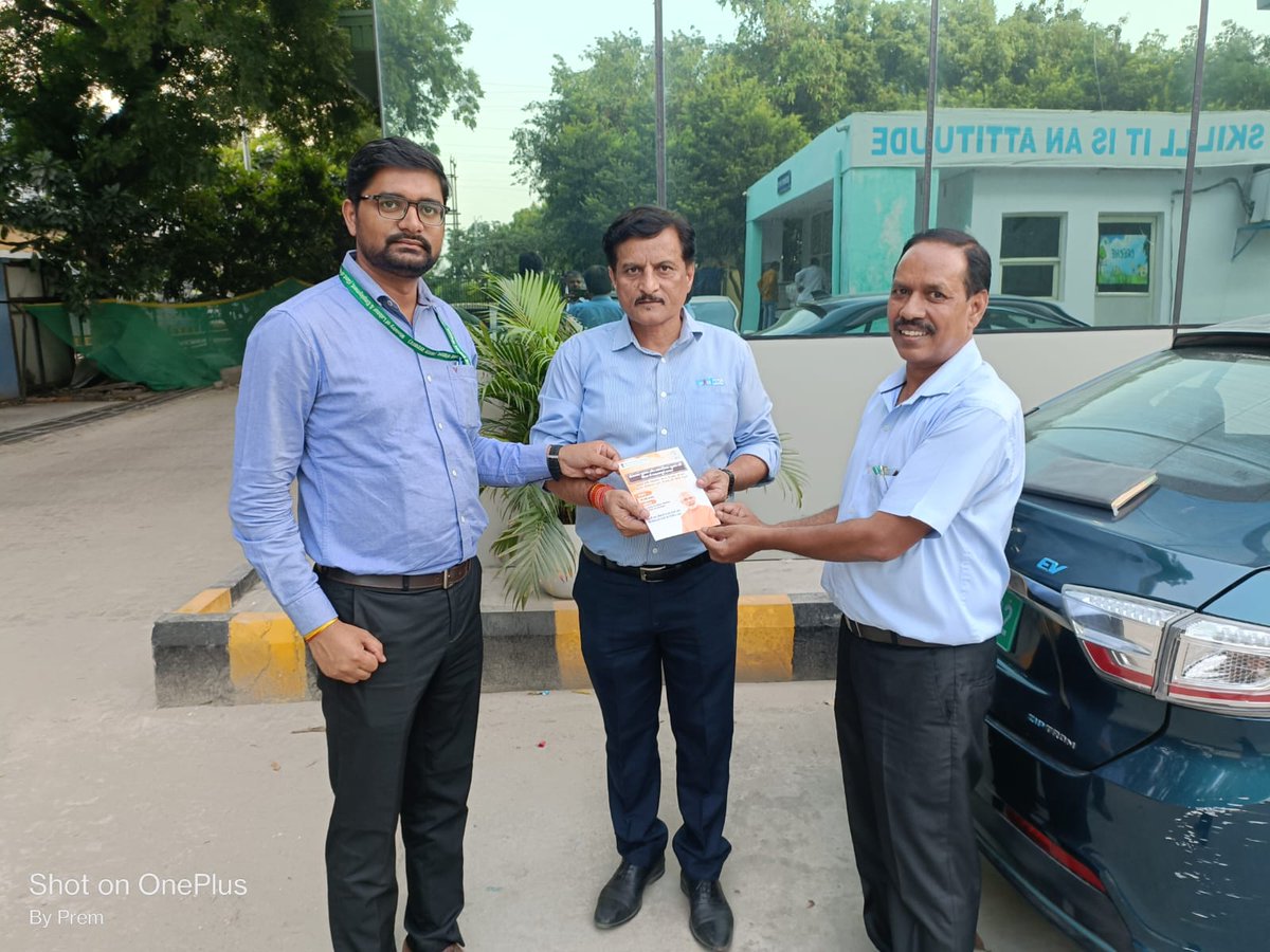 Team RO greater noida held a Meeting with Mr Gajendra Kumar, HR Head of M/S Minda Corporation Interior Plastic Division , Greater Noida regarding awareness of Pradhan Mantri Viksit Bharat Rozgar Yojana and registration in the scheme .
#pradhanmantriviksitbharatrojgaryojna