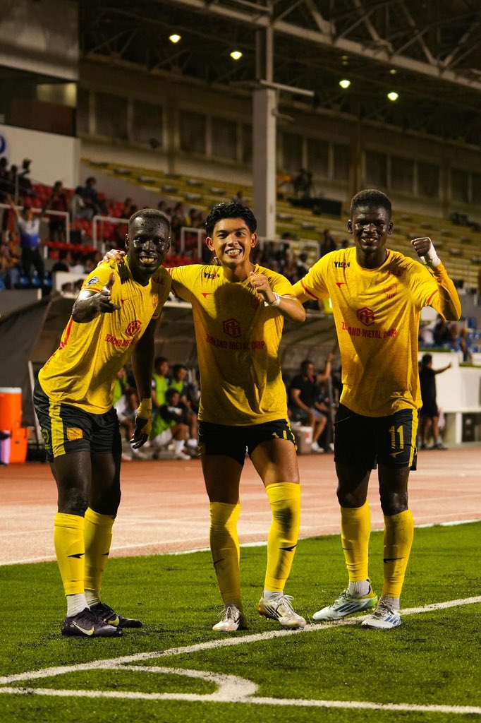3-2 victory, and I left my mark on the score sheet ⚽🔥
#BornReady💪🏿