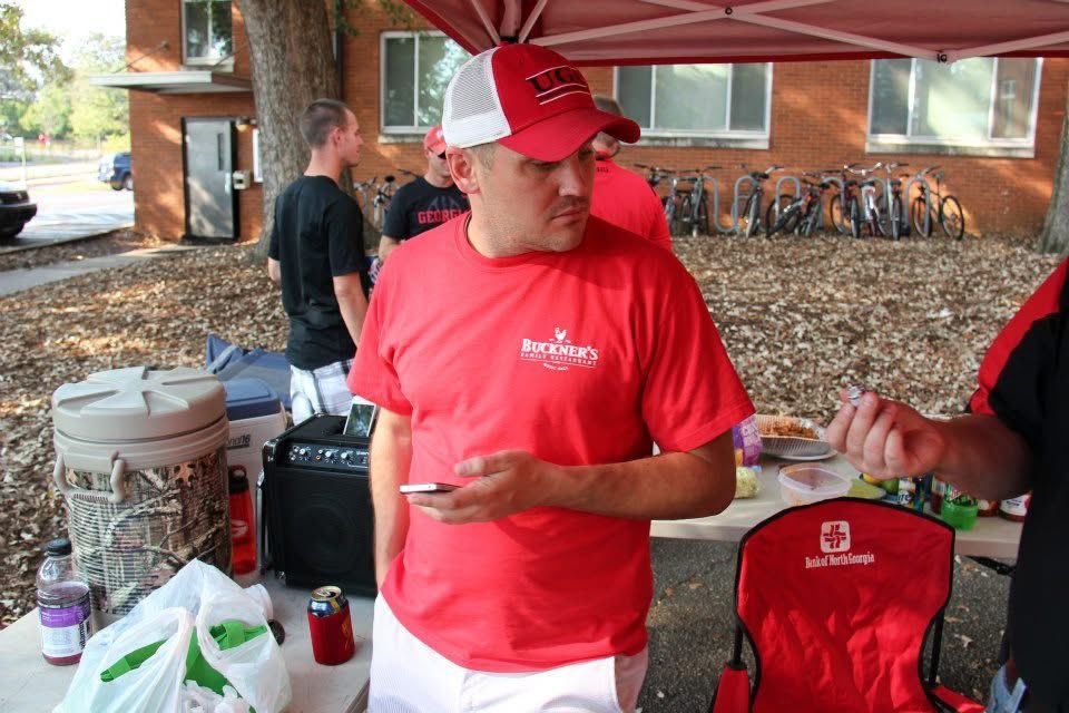 Morris Hall Tailgate tweet media