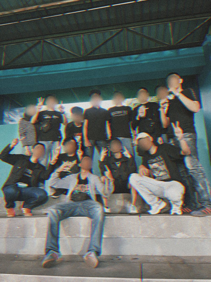 ARCHIVE | AWAY
Kudus (+3)