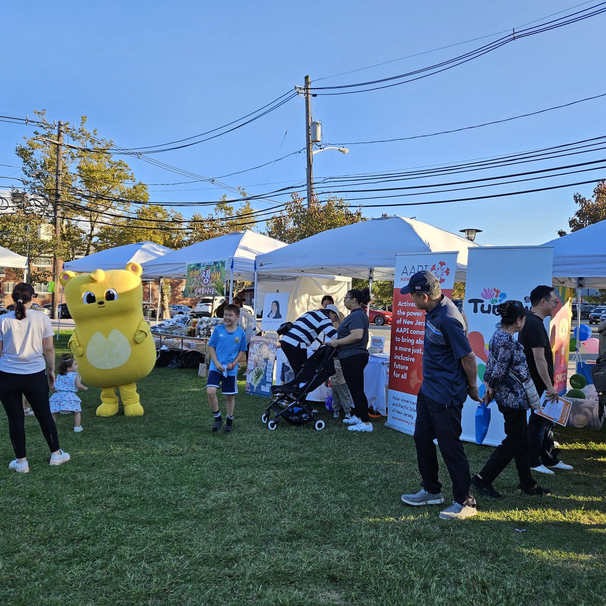 We had a great time meeting community members, distributing Know Your Rights and voting info, giving away hundreds of personal alarms &amp; safety kits, and hugging giant yellow bears at the Fort Lee Chuseok K-Festival! Congratulations to KAANJ on a joyful, well-attended event.