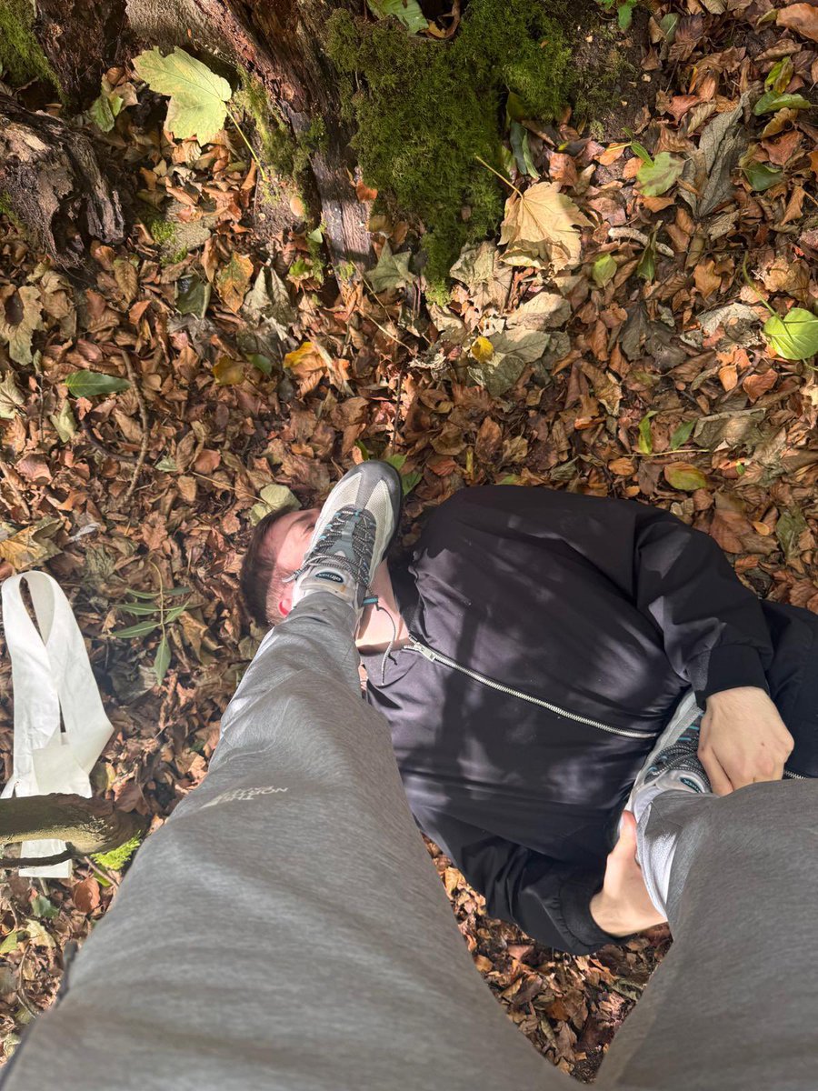 Do you prefer shoes on or off? <a href="/MasterM543/">Master M</a>