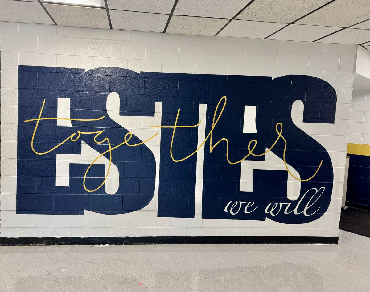 Dr_Rob_Jackson's tweet image. What a great start to the day at Estes Elementary School! #LeadTheClimb