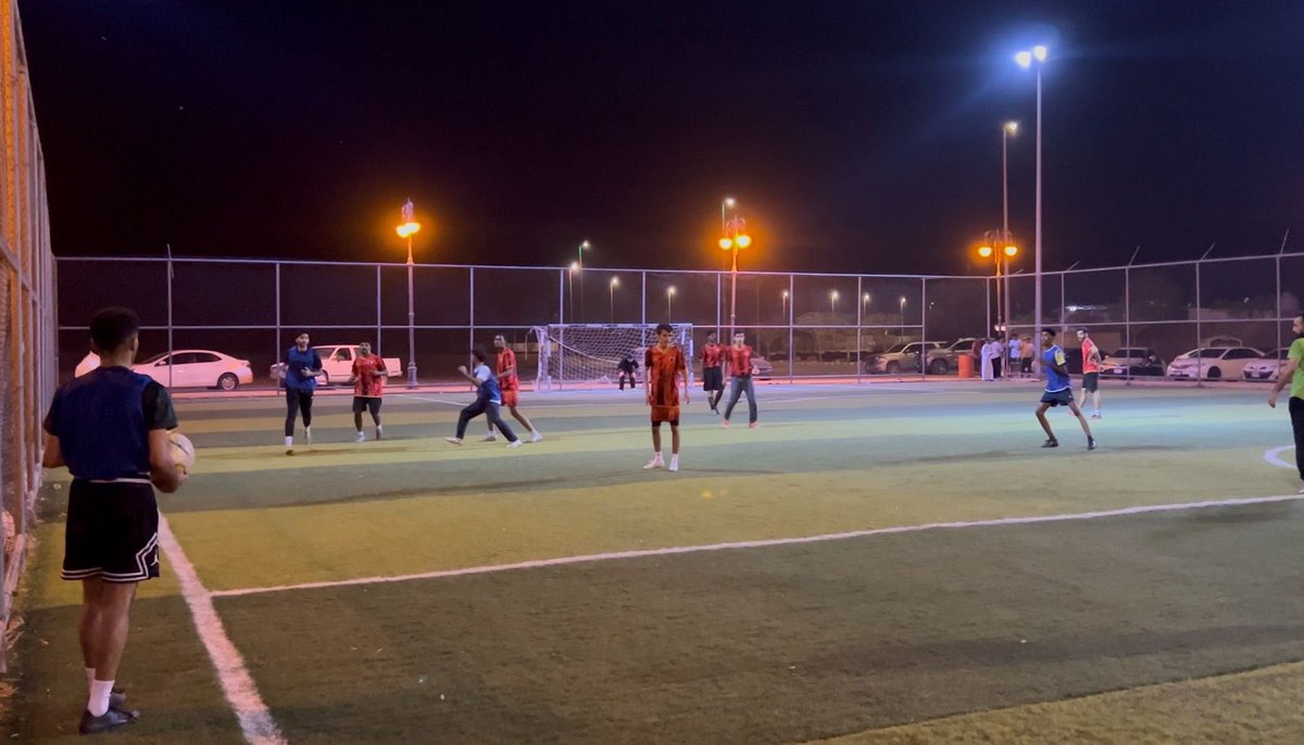 1_dsa1's tweet photo. اختتام منافسات بطولة #جامعة_شقراء لكرة القدم بفوز كلية العلوم والدراسات الانسانية بكأس البطولة والميداليات الذهبية، وحصلت كلية الشريعة والحقوق على المركز الثاني والميداليات الفضية. https://t.co/zzja2kxnuk