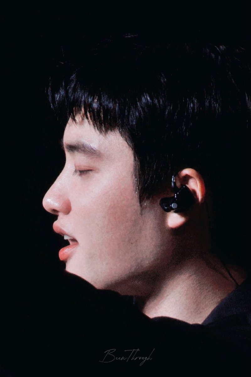 beenthroughdks's tweet image. 20250920 「DO it !」in Macau

🎵conductor
👄Look at his lips &amp;amp; eyelashes!

#DOit_inMacau 
#경수 #디오 #도경수 #KYUNGSOO #DO (D.O.) #Dohkyungsoo #都暻秀 #ド・ギョンス 
@companysoosoo_