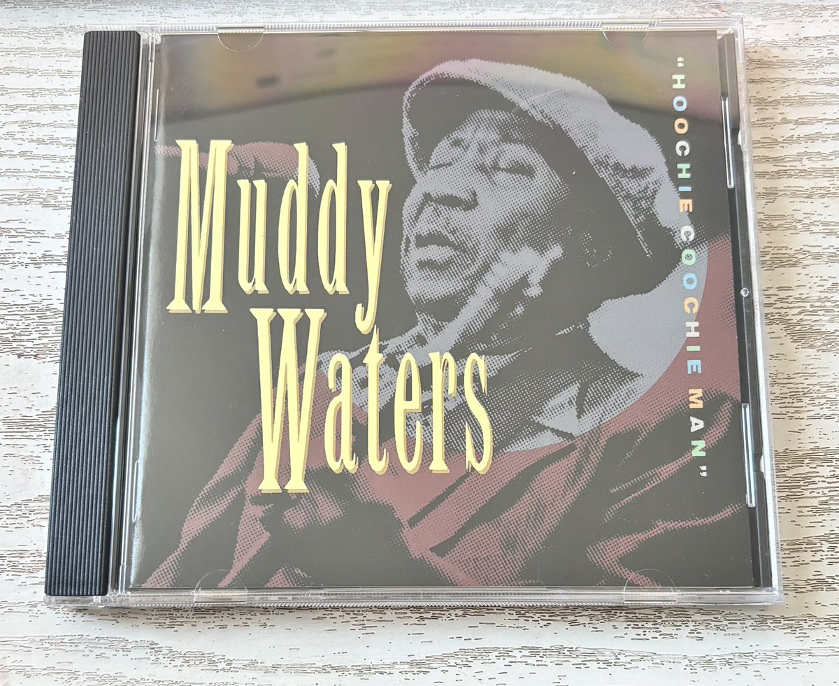 La_Fellini's tweet photo. 🥵 Muddy Waters. Hoochie Coochie Man. 🥵
#undiscoalazar https://t.co/2mrYHwAVPy
