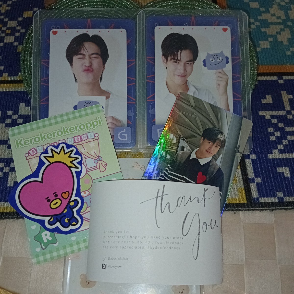 carousyl's tweet photo. #parsylarrived ˚₊· ͟͟͞͞➳❥ #kydeefeedback

good eve po, @luvkydee ! gemfot came home safely po>< thank you so much for packing them well po! till next transac po<3 https://t.co/mKn0Nj4A8H