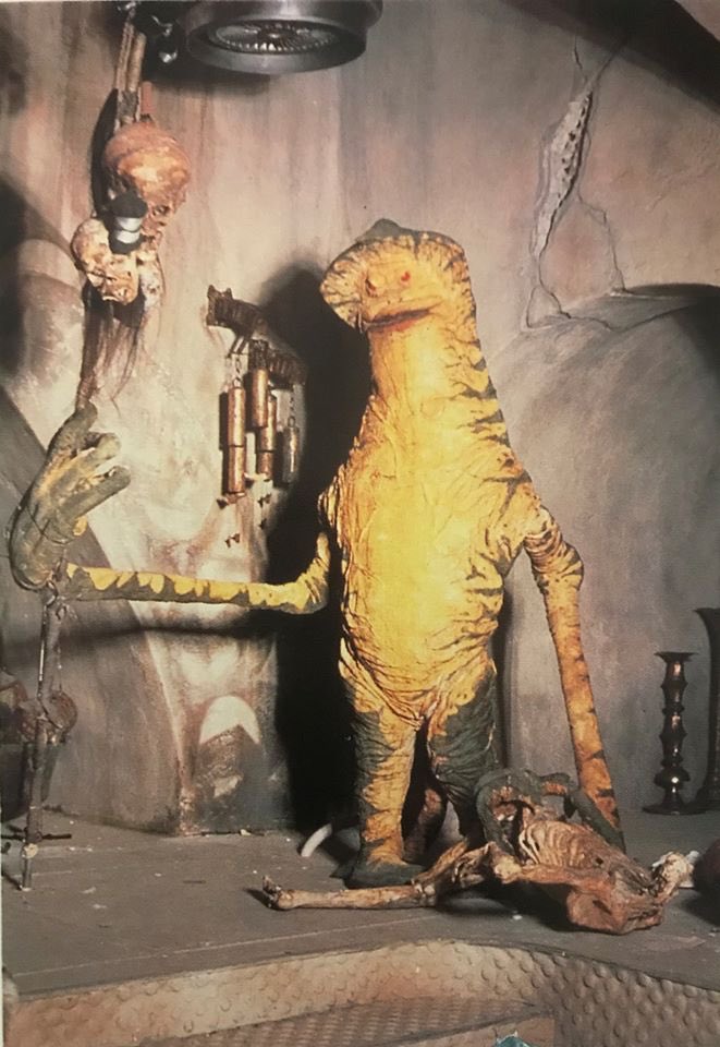 JoanMarcF's tweet image. Amanaman era el apodo dado a un amani específico presente en el palacio de Jabba Desilijic Tiure; su nombre real era desconocido en Tatooine. Amanaman era un exitoso cazarrecompensas. #starwars #amanaman #mandalorian #grogu 🙏🏼😃