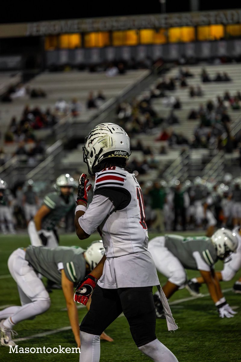 hudl.com/v/2SiGpg
116 receiving yards
1 touchdown 
96 return yards 
2 returns
20 tackles 
11 solo 
2 forced fumbles
Longest punt 69 yards