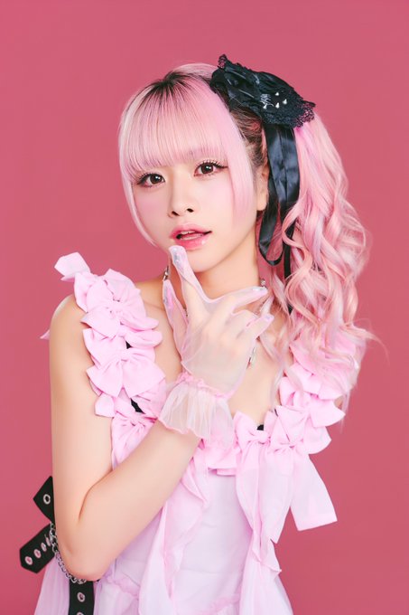 Twitterのコスプレ画像16