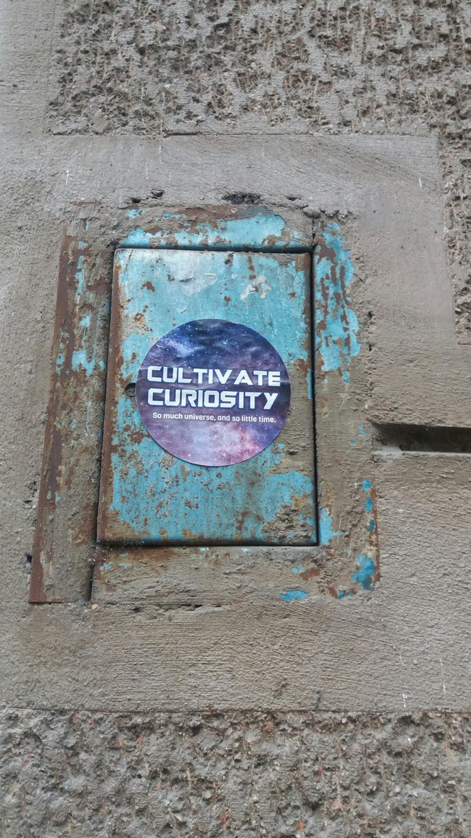 florencemeyer's tweet photo. Pour une curiosité libérée, délivrée ! La curiosité est très présente chez les #HPI, mais elle est bien souvent bridée. C'est le sujet de ma dernière newsletter, avec des astuces pour retrouver la curiosité que vous aviez à 4 ans ! A lire ici : https://t.co/yODk81UhAG https://t.co/4EvRPmzv5f
