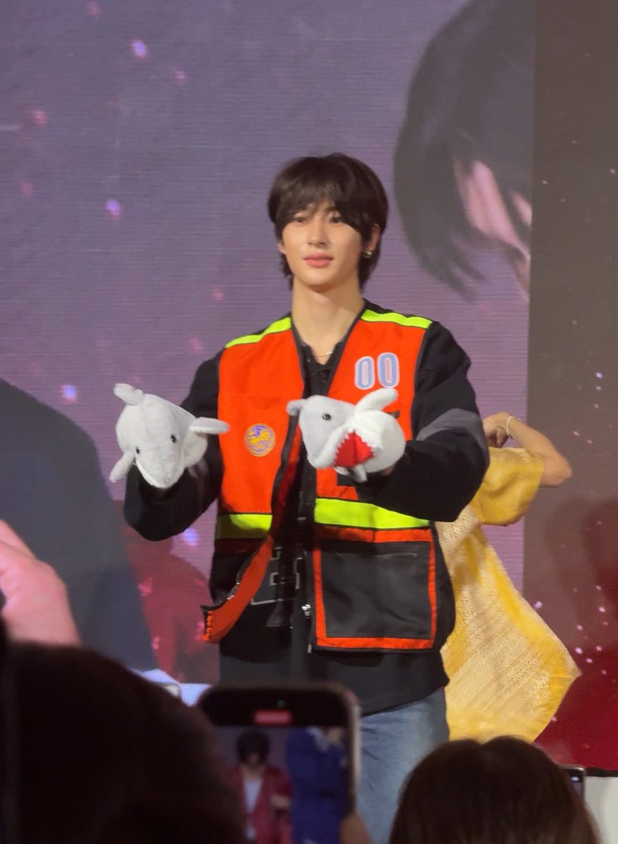 ไม่เลือกงานไม่ยากจนตอนเช้าทำนาตกเย็นขับวิน